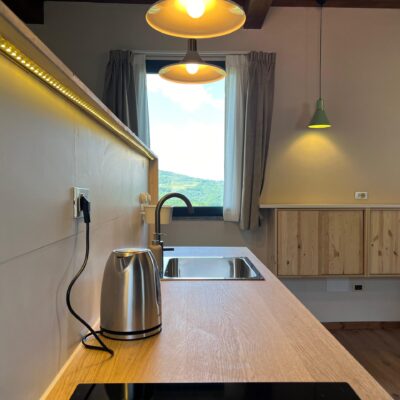 f8002d42-3970-484d-87cf-08e4438f48f6